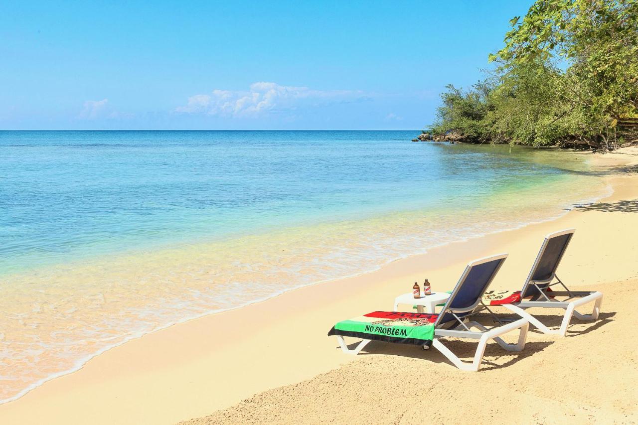 Stunning Ocean View Villa Negril Bagian luar foto