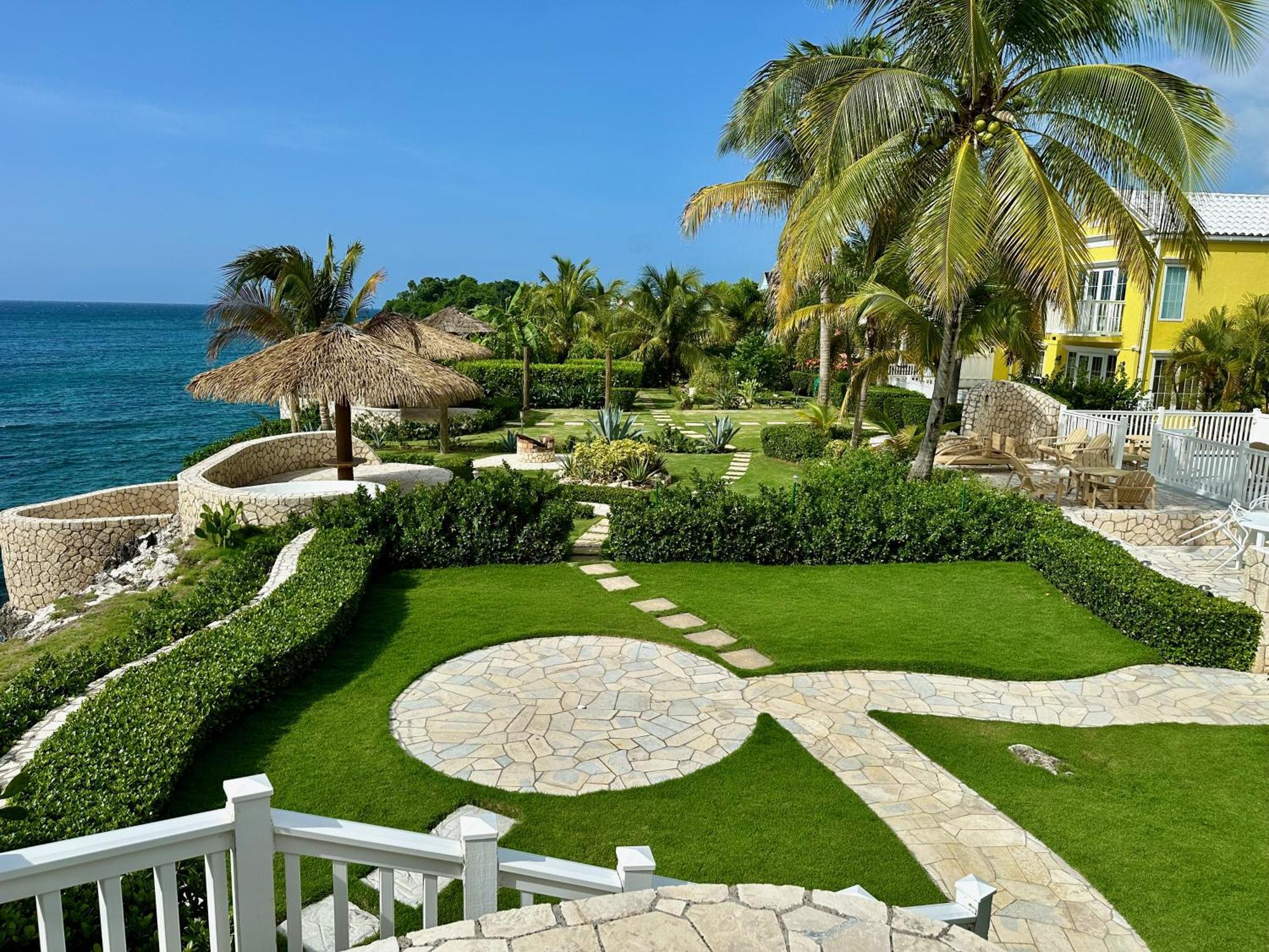 Stunning Ocean View Villa Negril Bagian luar foto